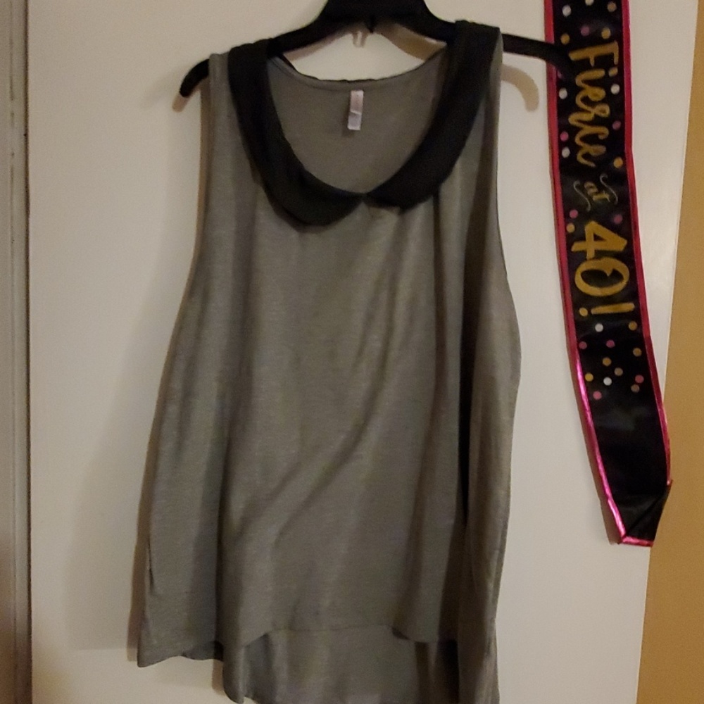 Sleeveless top